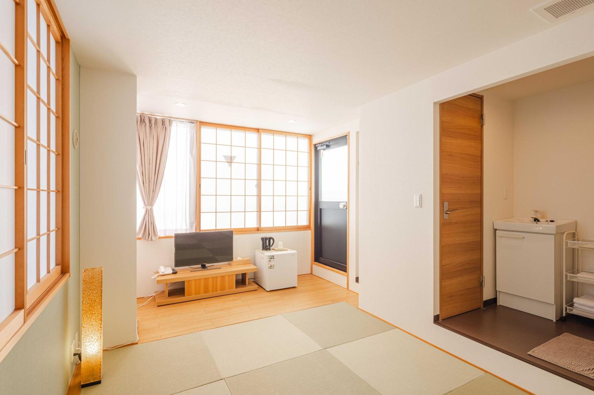 Miro Hotel Momodanikoen-Mae Oszaka Szoba fotó