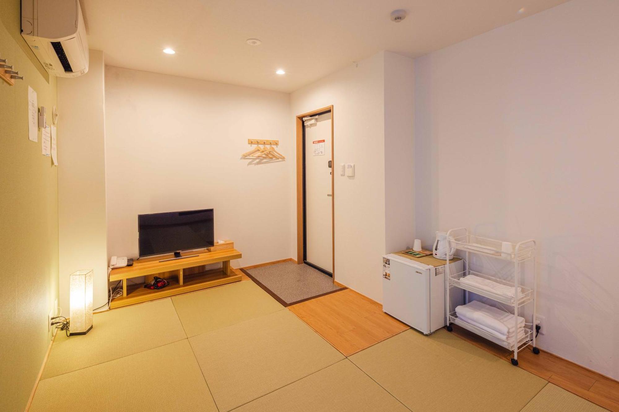 Miro Hotel Momodanikoen-Mae Oszaka Szoba fotó